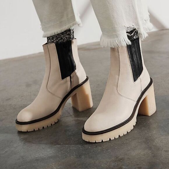 Free People James Chelsea Boots  White US 6 - Picture 1 of 9